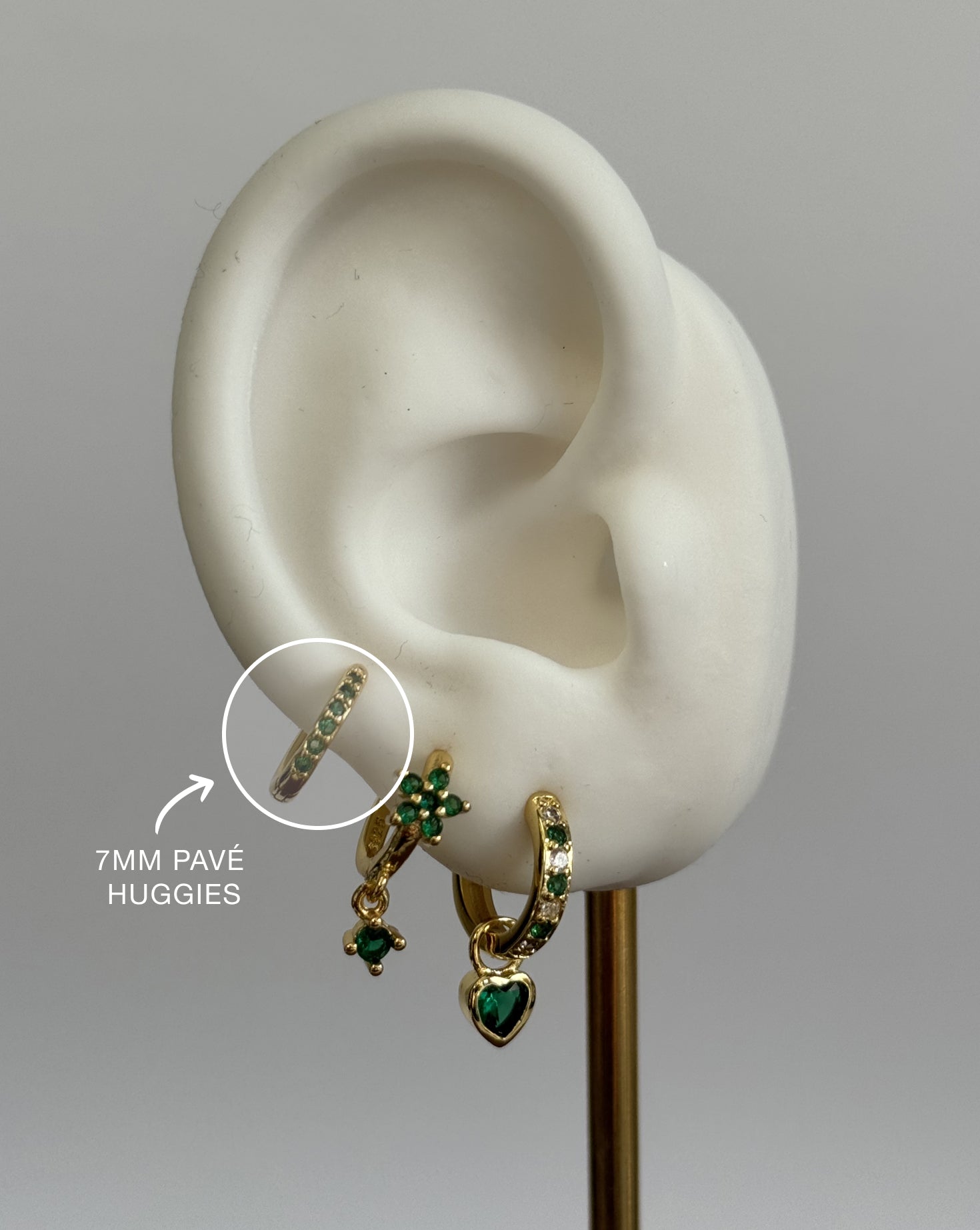 Pamela Mini Pavé Huggie